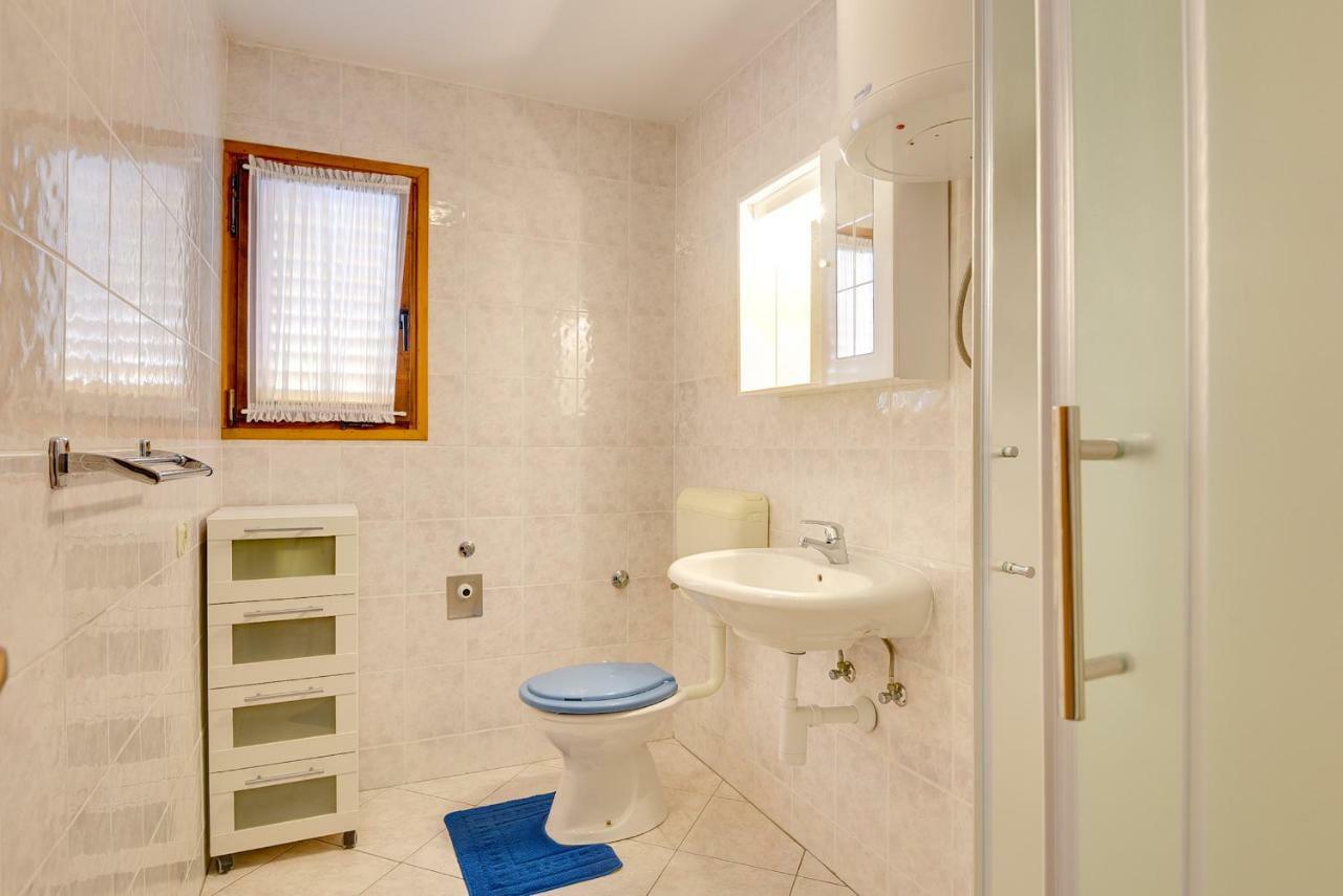 Holiday Home Mihael Медулин Екстер'єр фото
